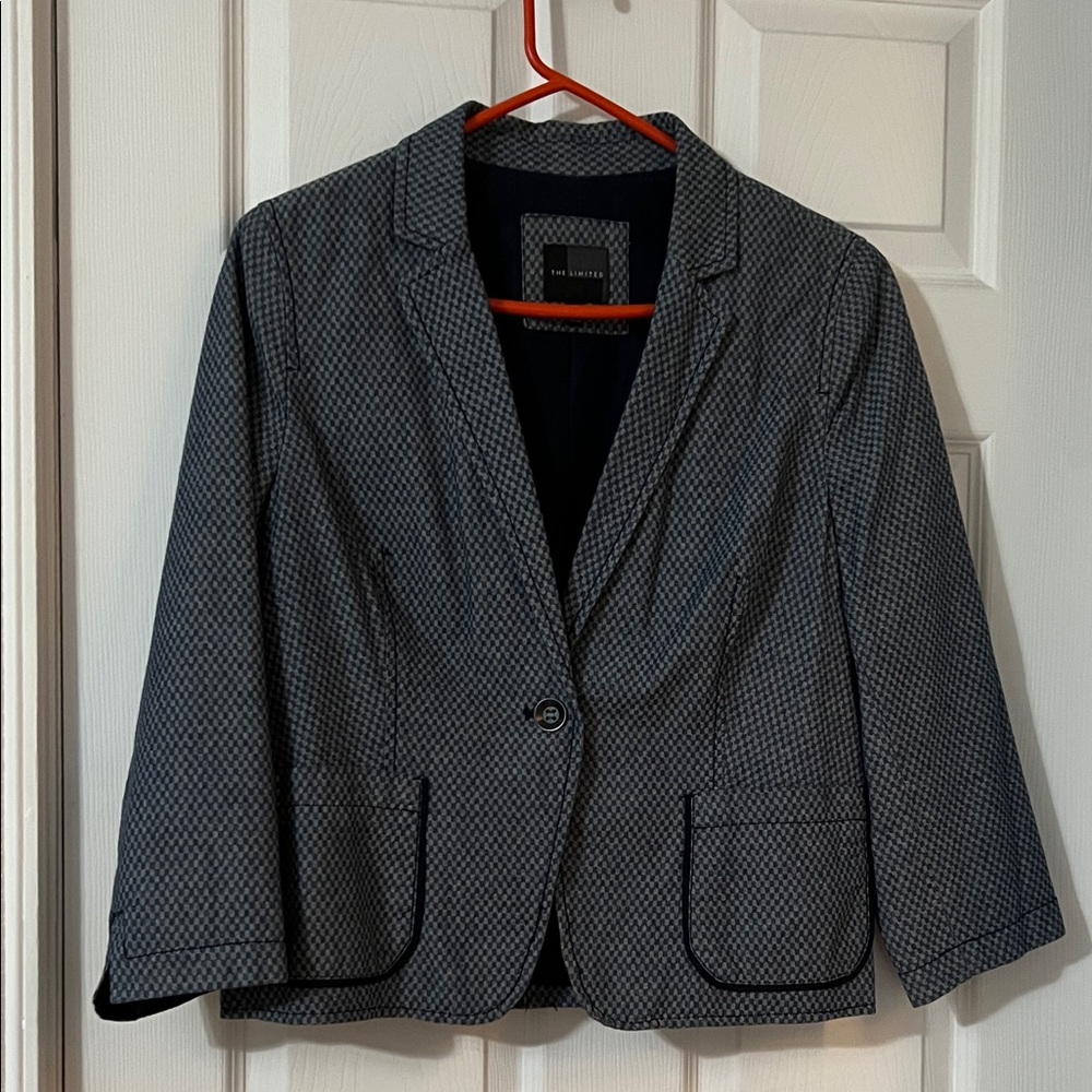 The Limited Monochrome Patterned Blazer